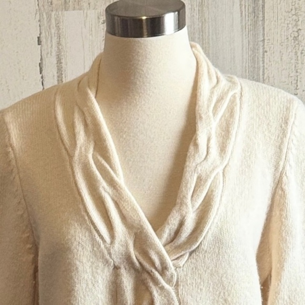 Merino Wool Cashmere Angora Cable Knit Sweater Cream Size L Cozy - Picture 2 of 6